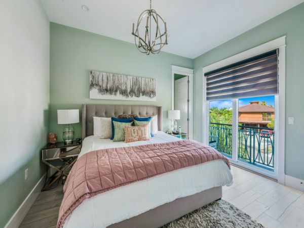 Anna Maria Vacation Rental Sleeps Eight Guests Private Pool