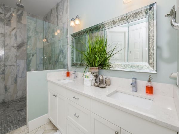 Anna Maria Vacation Rental Sleeps Eight Guests Private Pool