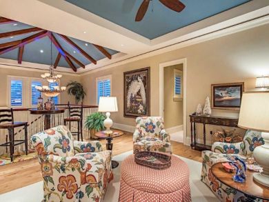 Stunning Luxury Home on the Water in Naples
