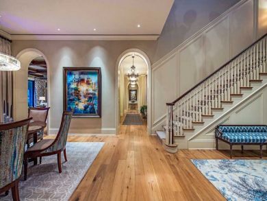 Stunning Luxury Home on the Water in Naples