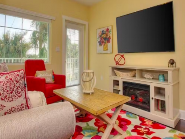 Indian Rocks Vacation Condo Sleeps Eight Guests.