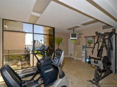 Navarre Vacation Beach Condo Sleeps Six Guests - 2 Bedrooms