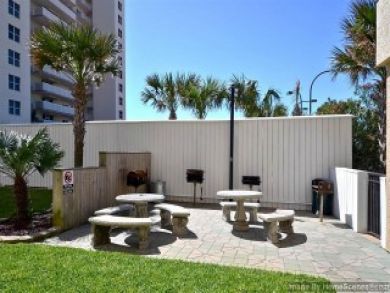 Navarre Vacation Beach Condo Sleeps Six Guests - 2 Bedrooms