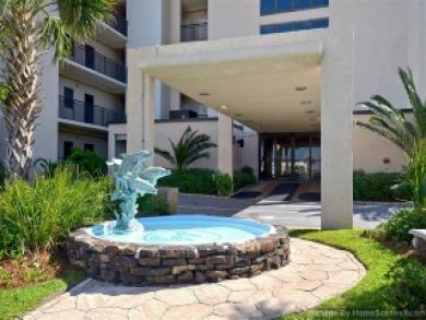 Navarre Vacation Beach Condo Sleeps Six Guests - 2 Bedrooms