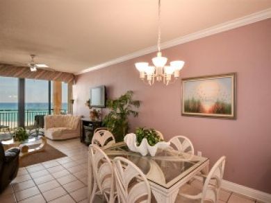 Navarre Vacation Beach Condo Sleeps Six Guests - 2 Bedrooms