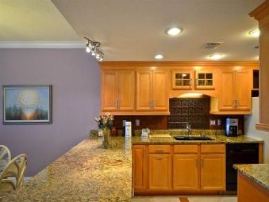 Navarre Vacation Beach Condo Sleeps Six Guests - 2 Bedrooms