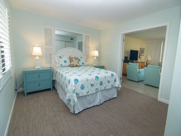 Beachfront Sanibel Vacation Rental Condo Three Bedrooms