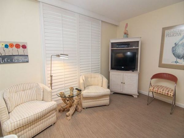 Beachfront Sanibel Vacation Rental Condo Three Bedrooms