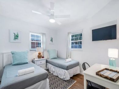 Bradenton Beach Rental Home 3 Bedrooms