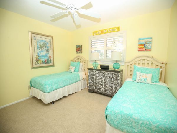Sanibel Vacation Rental Beach Condo Two Bedrooms
