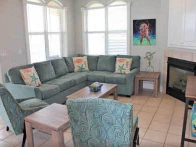 On Beach Seacrest Beach 3 Bedroom Vacation Condo Sleeps 10