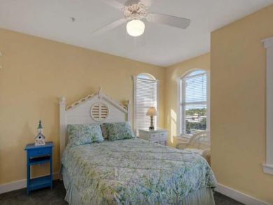 On Beach Seacrest Beach 3 Bedroom Vacation Condo Sleeps 10