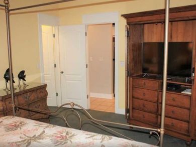 On Beach Seacrest Beach 3 Bedroom Vacation Condo Sleeps 10