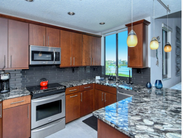 Siesta Key Vacation Condo Sleeps Six Guests