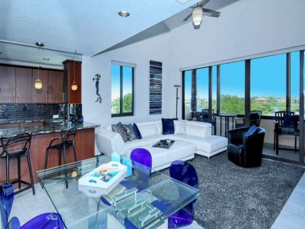 Siesta Key Vacation Condo Sleeps Six Guests