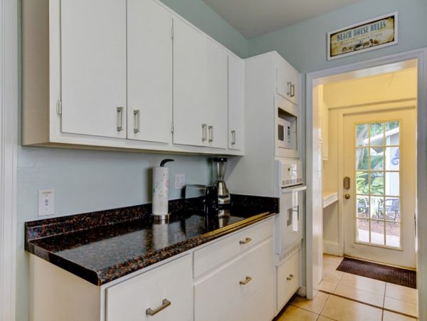 Clearwater Vacation Home Sleeps 26 Guests Walk To Beach