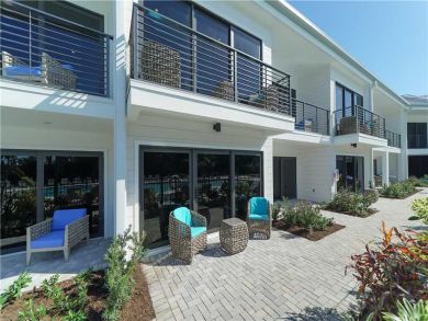Charming Vacation Rental on Holmes Beach. Call Today.
