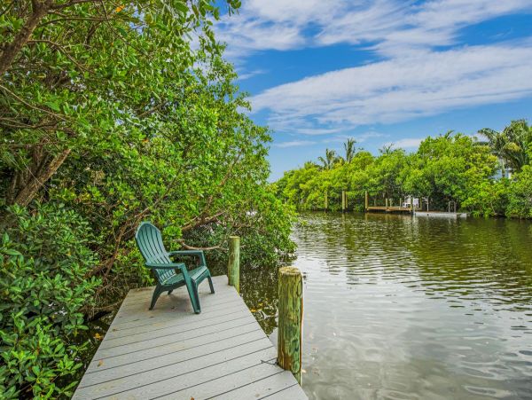 Anna Maria Vacation Rentals Sleeps Six Guests