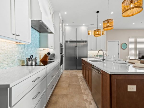 Luxury Gulf-Front Penthouse with Breathtaking Views on Anna Maria Island