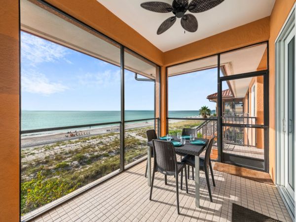 Luxury Gulf-Front Penthouse with Breathtaking Views on Anna Maria Island