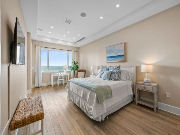 Luxury Gulf-Front Penthouse with Breathtaking Views on Anna Maria Island