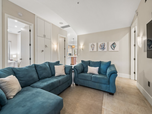 Luxury Gulf-Front Penthouse with Breathtaking Views on Anna Maria Island