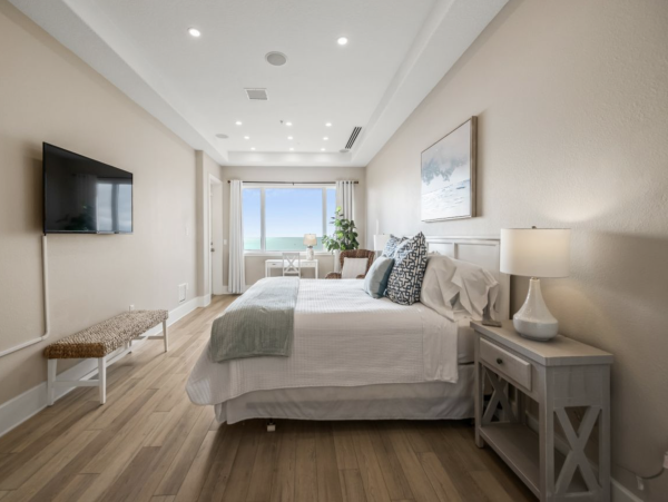 Luxury Gulf-Front Penthouse with Breathtaking Views on Anna Maria Island