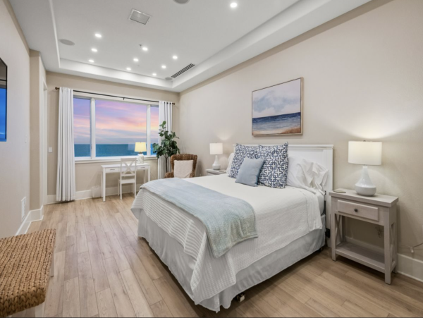 Luxury Gulf-Front Penthouse with Breathtaking Views on Anna Maria Island