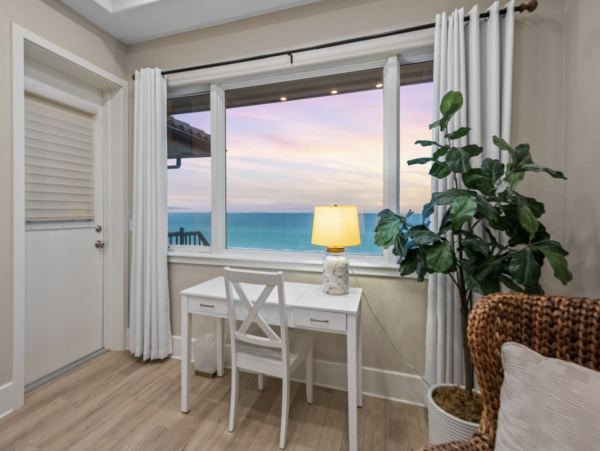 Luxury Gulf-Front Penthouse with Breathtaking Views on Anna Maria Island