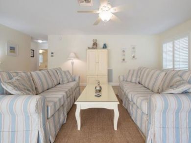 Holmes Beach Vacation Rental Two Bedrooms