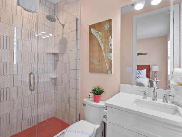 Bradenton Beach Vacation Rental - Luxury Home with Pool & Arcade