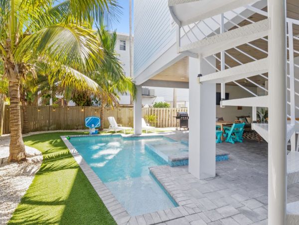 Bradenton Beach Vacation Rental - Luxury Home with Pool & Arcade