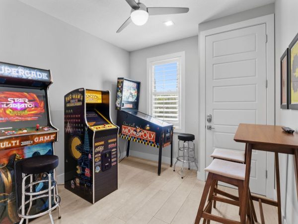 Bradenton Beach Vacation Rental - Luxury Home with Pool & Arcade