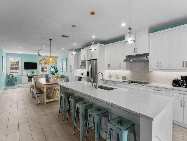 Bradenton Beach Vacation Rental - Luxury Home with Pool & Arcade