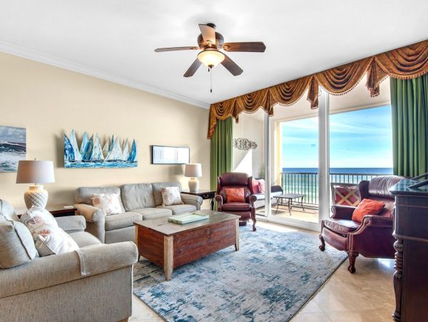 Fort Walton Beach Vacation Rental - Gulf Front Condo with Balcony & Pool
