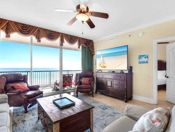 Fort Walton Beach Vacation Rental - Gulf Front Condo with Balcony & Pool