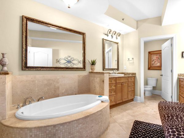 Fort Walton Beach Vacation Rental - Gulf Front Condo with Balcony & Pool