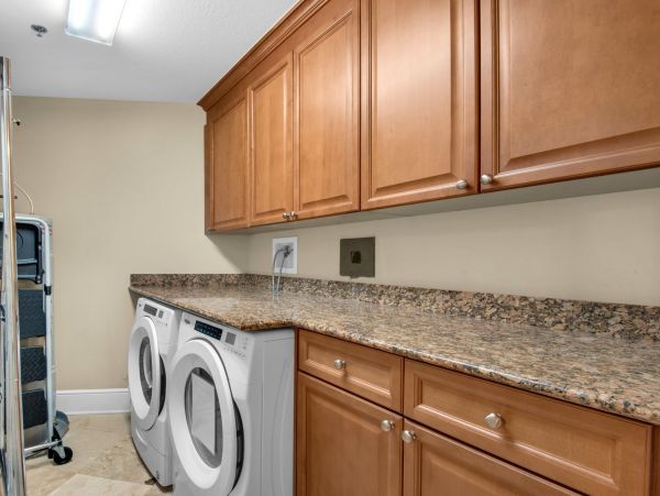Fort Walton Beach Vacation Rental - Gulf Front Condo with Balcony & Pool