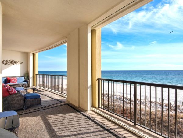 Fort Walton Beach Vacation Rental - Gulf Front Condo with Balcony & Pool