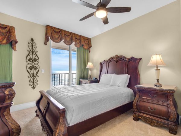 Fort Walton Beach Vacation Rental - Gulf Front Condo with Balcony & Pool
