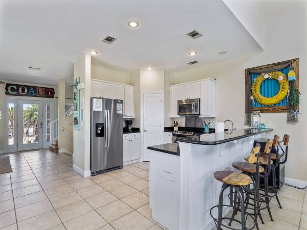 Destin Luxury 6 Bedroom Vacation Pool Home Sleeps 16 Guests