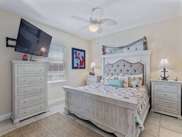 Destin Luxury 6 Bedroom Vacation Pool Home Sleeps 16 Guests