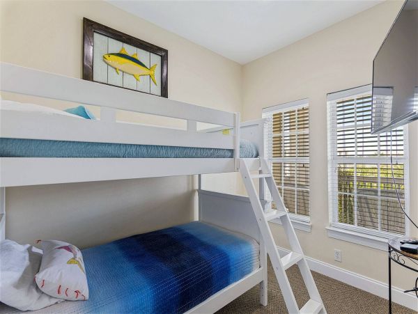 Destin Luxury 6 Bedroom Vacation Pool Home Sleeps 16 Guests