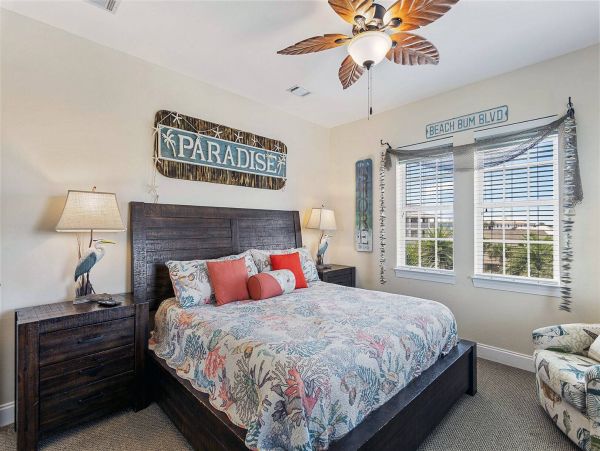 Destin Luxury 6 Bedroom Vacation Pool Home Sleeps 16 Guests