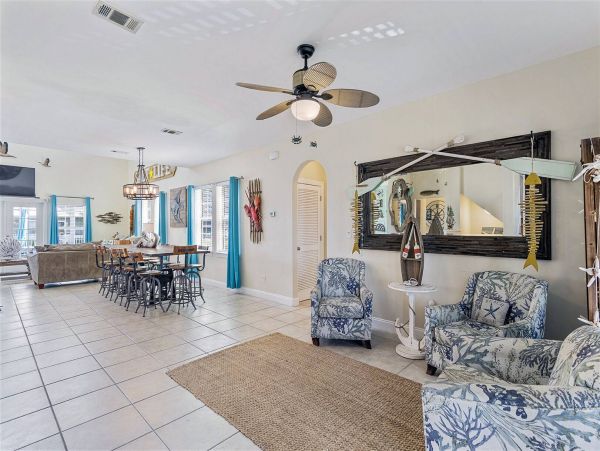 Destin Luxury 6 Bedroom Vacation Pool Home Sleeps 16 Guests