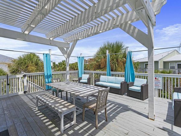 Destin Luxury 6 Bedroom Vacation Pool Home Sleeps 16 Guests