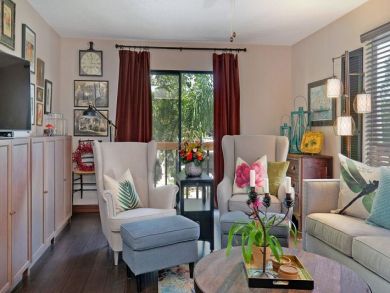 Charming Vacation Rental on Bradenton. Call Today.