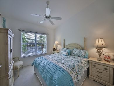 Naples Condo 916430