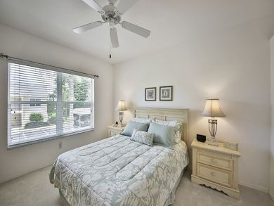 Naples Condo 916430