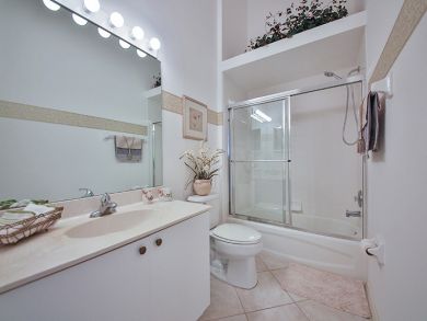 Naples Condo 916430
